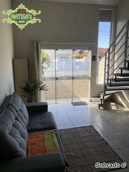 Sobrados Aconchegante Com Piscina "Natisashouse" Vila Bombinhas Exterior foto